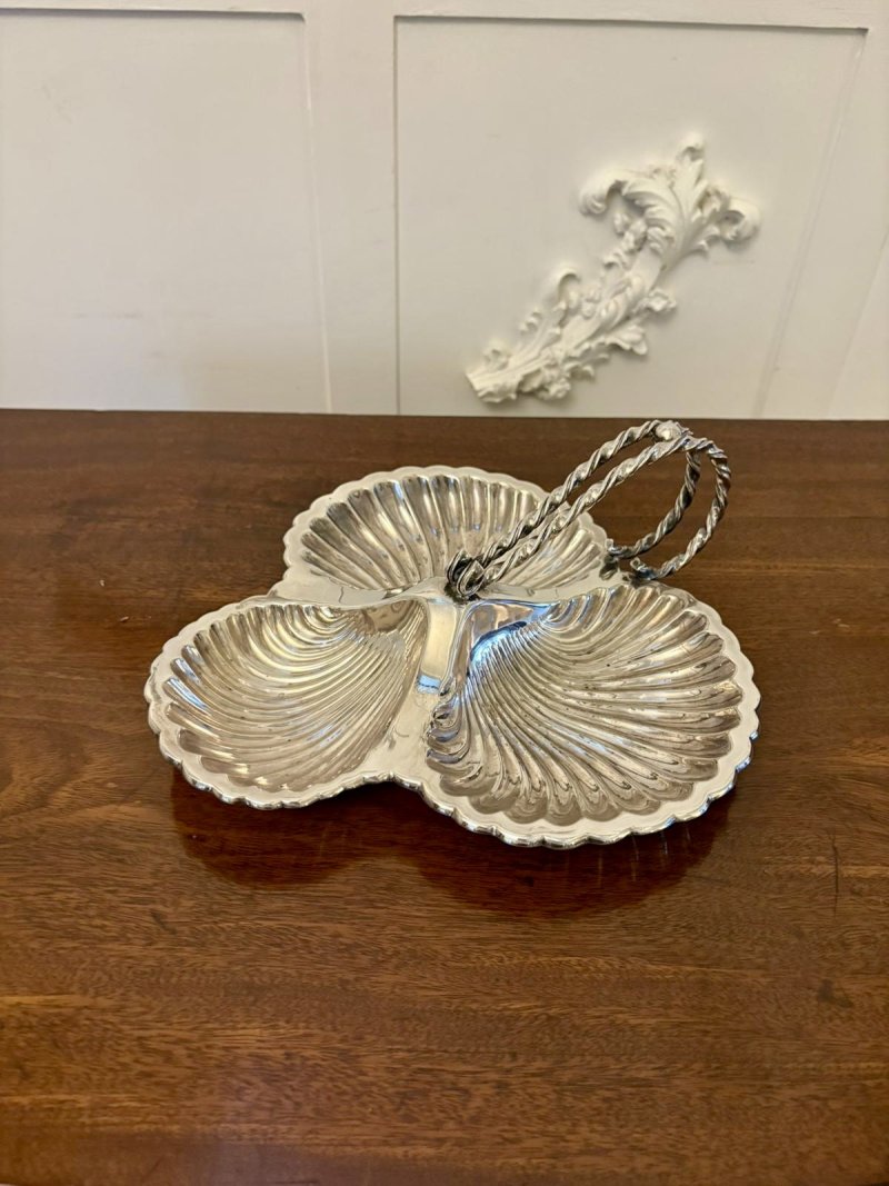 Antique Edwardian Quality Silver Plated Serving Dish by Mappin & Webb - Image 2